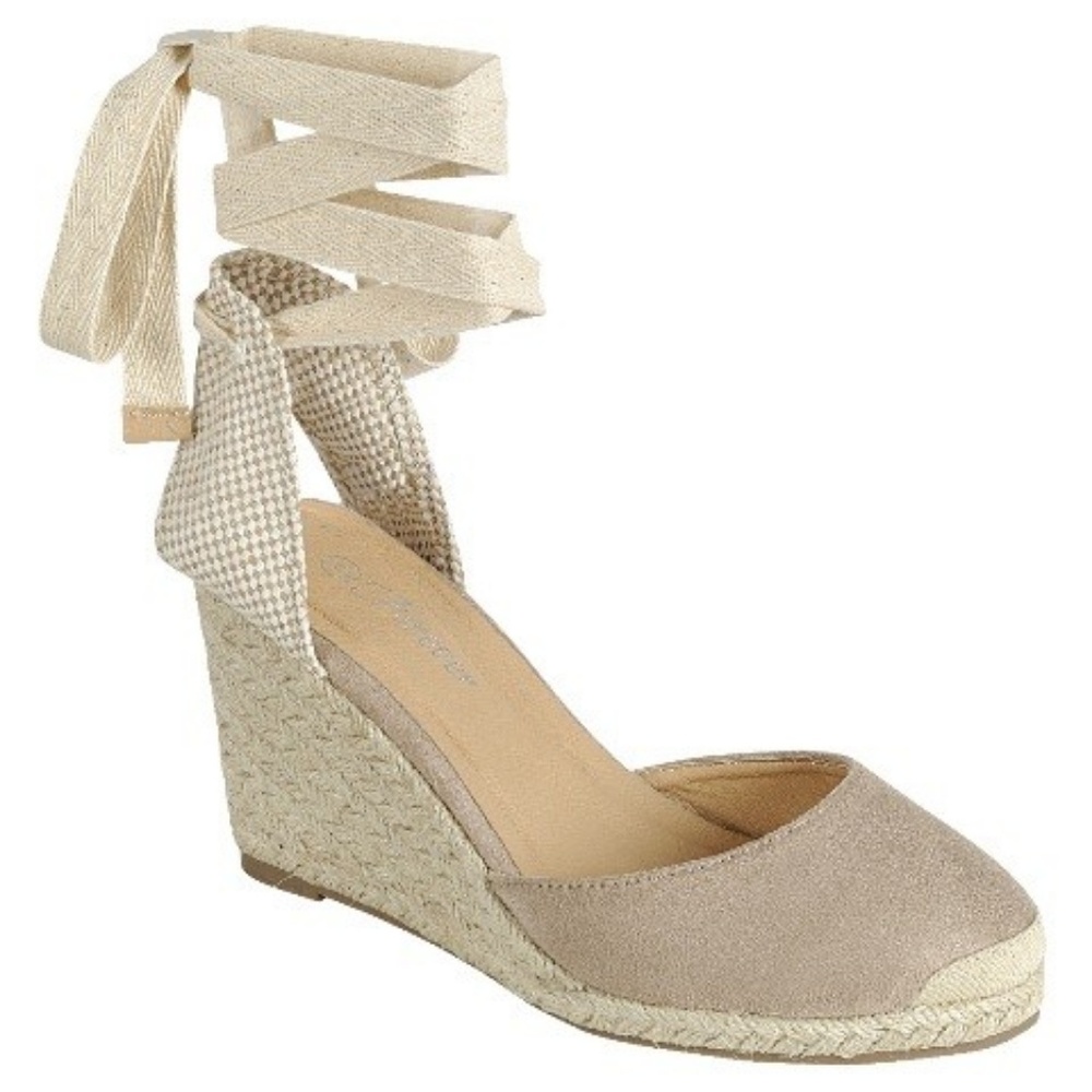 Last Pair🚨Espadrilles Lace Up Wedges - Picture 4 of 4